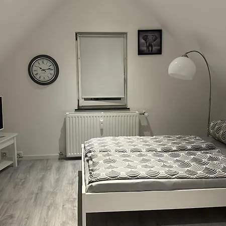 Zentrale